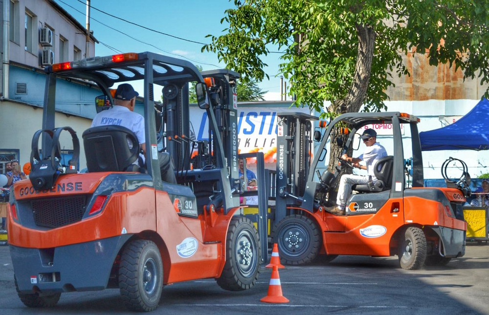 Проведення навчання з отриманням професії